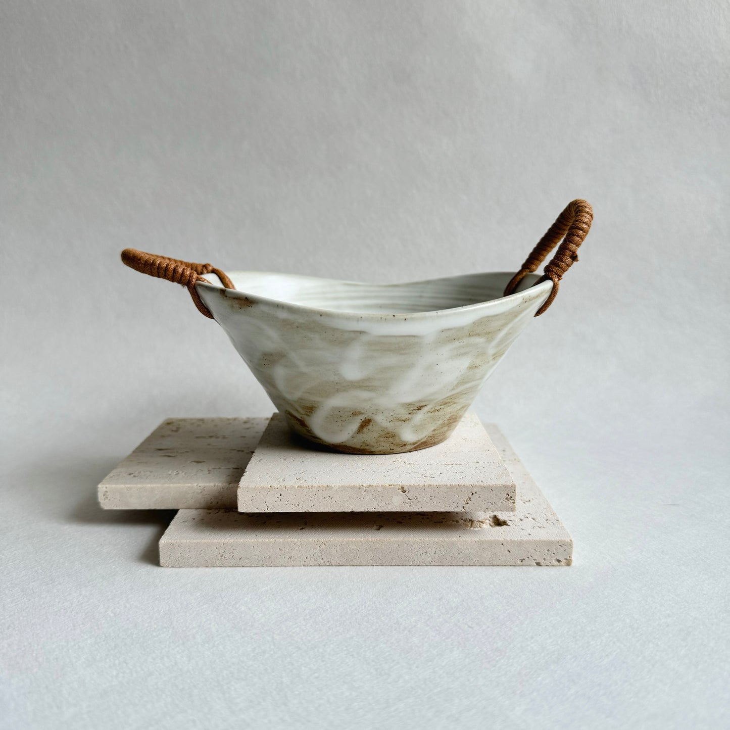 THE WOVEN-HANDLES DEEP BOWL