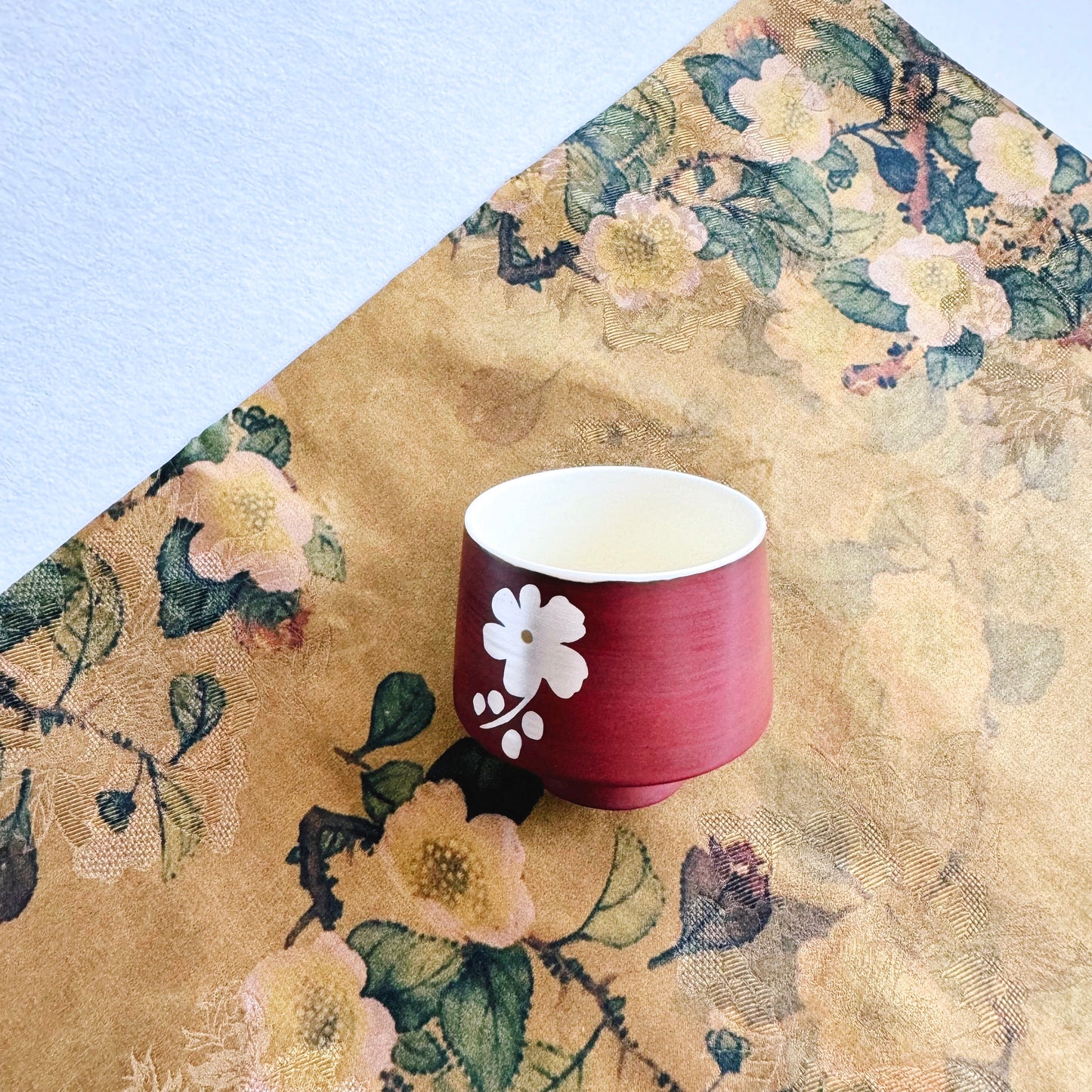 THE KOHIKI PLUM BLOSSOM TEACUP