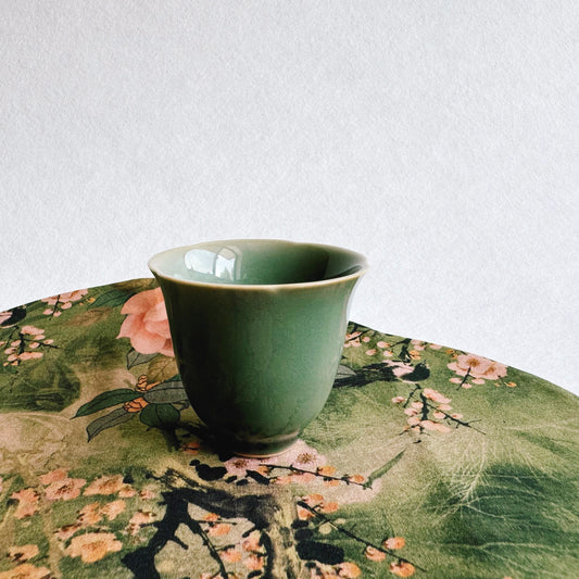 THE CELADON TEA CUP